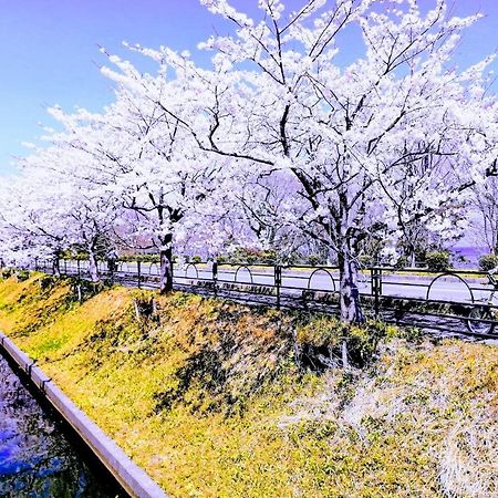 静かに過ごす古民家ステイ Staying Quietly In Renovated House Takashima Bagian luar foto